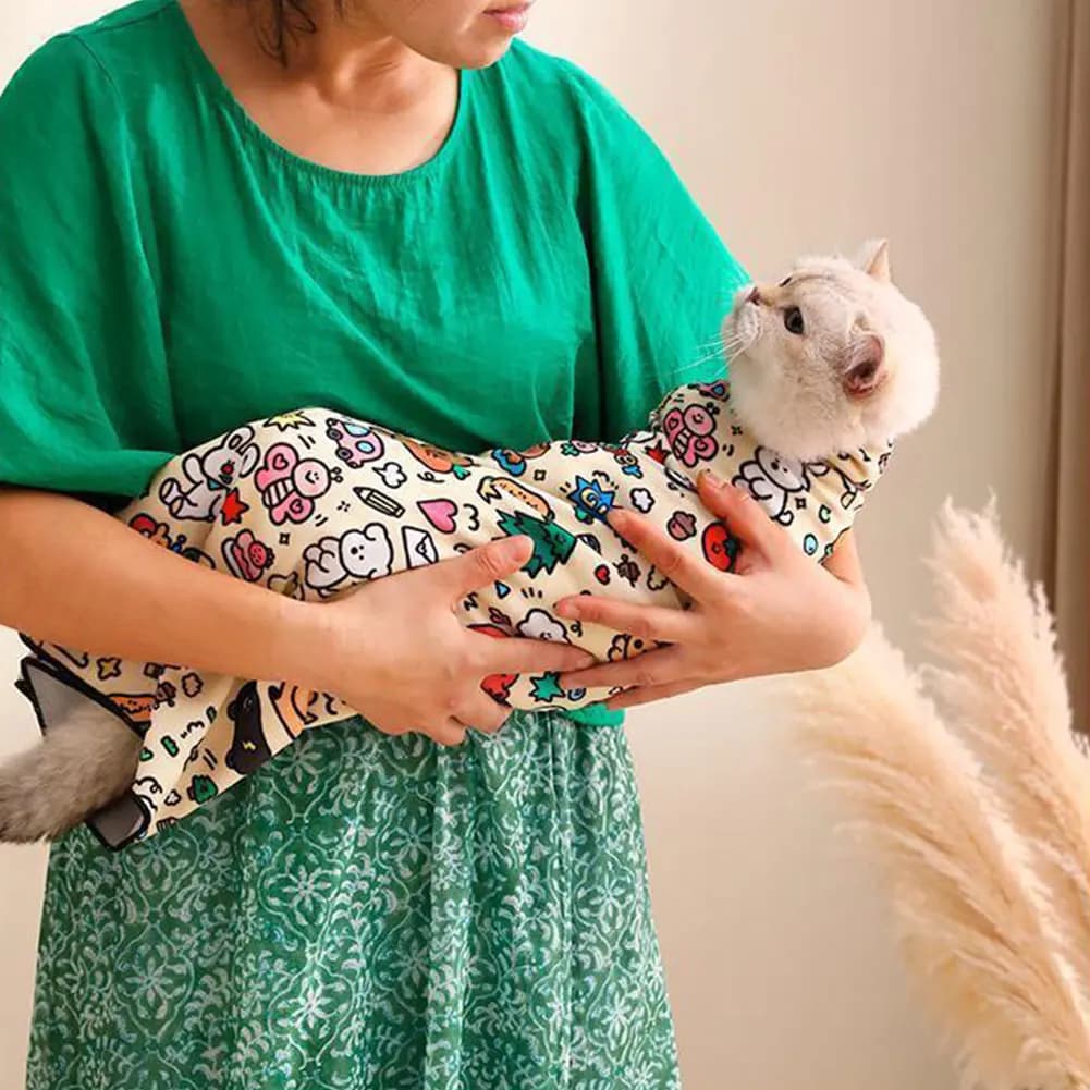 Cat Restraint Wrap Self-Adherent Cat Grooming Wrap Anti-Bite Anti-Scratch Anti-Escape Cat Swaddle Wrap for Cats and Dogs - image 4