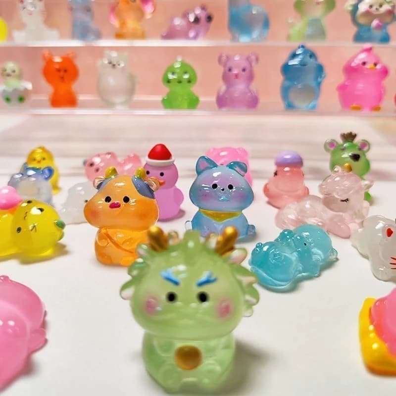 100pcs Mini Resin Luminous Animal Blind Box Children Love Decorating Homes Gardens Ornaments Parties Holiday Gifts Blind Bags - image 3
